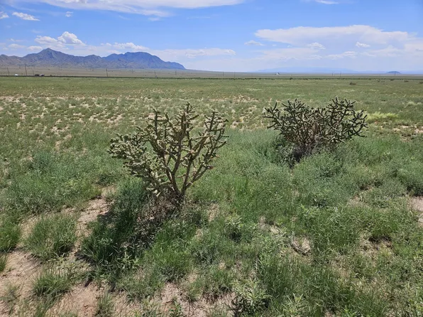 Fachada Cir Lot 37 & 38, Belen, NM 87002