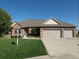 2050 Century View Ln NE, Rochester, MN 55906