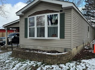 1004 Van Bibber Lake Est, Greencastle, IN 46135