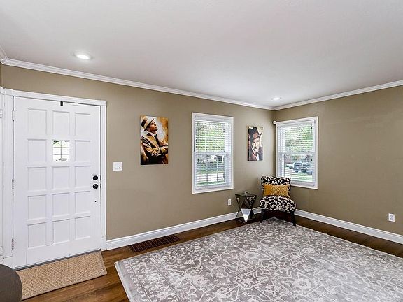 3rd image of 4636 W 70th Ter