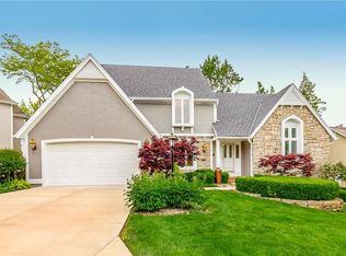 11107 W 120th Ter, Overland Park, KS 66213