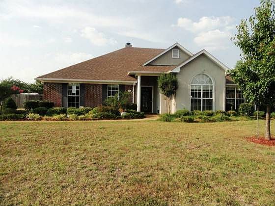 1st image of 222 Linglewood Dr