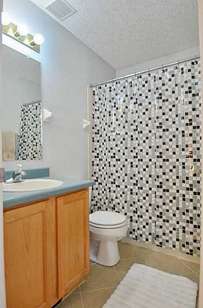 1st image of 1088 Kelsey Ct