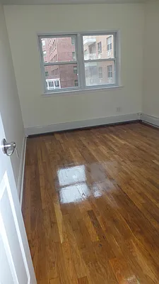 Rented by Metro Garden Realty NYC | media 43