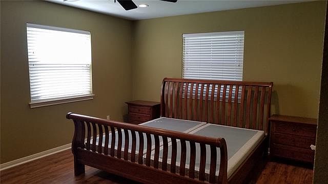 2nd image of 361 Lantana Ln