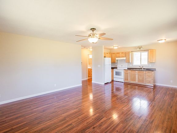 5th image of 16-2104 Tradewind Dr
