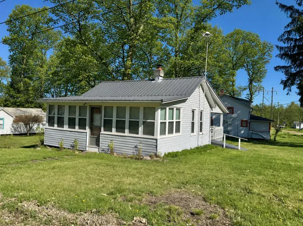 24123 Bloomfield Dr, Union City, PA 16438