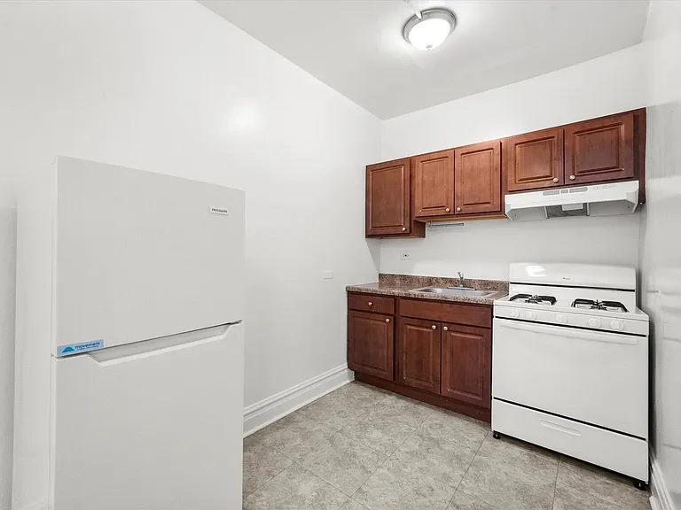 2715 NMA LLC — Photo 19