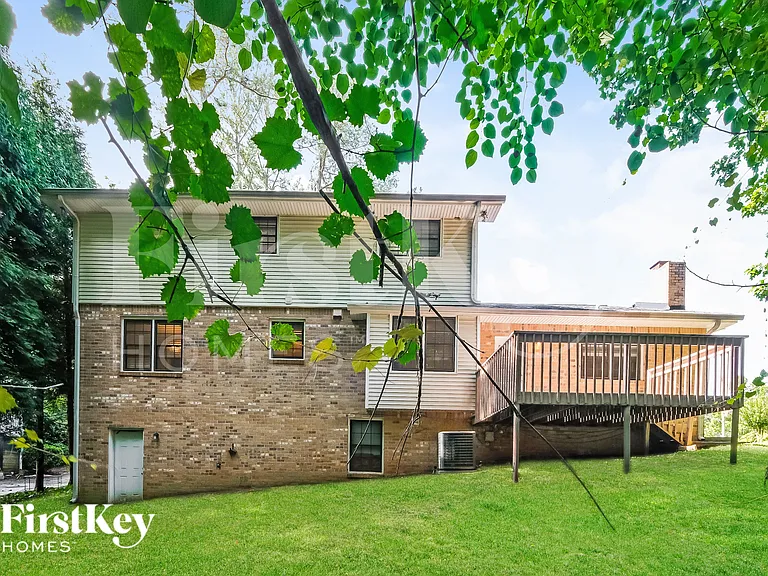 5659 Fern Creek Dr — Photo 18