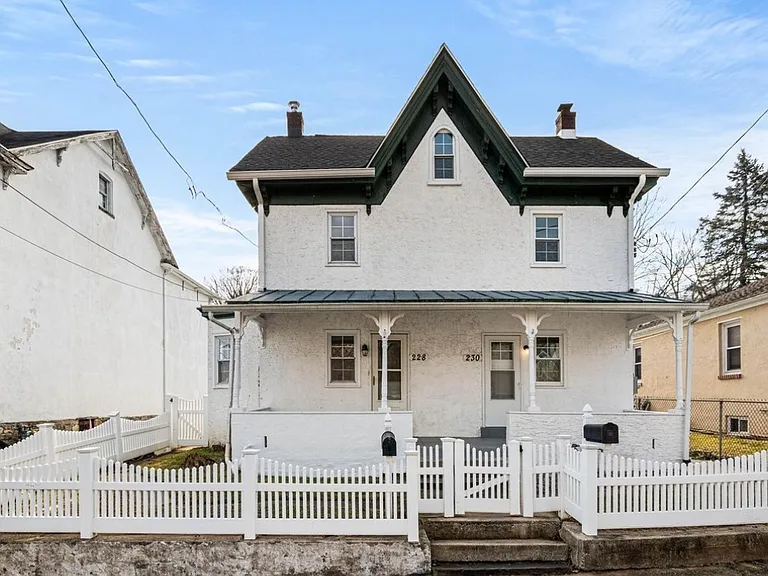 230 Church St — Photo 17