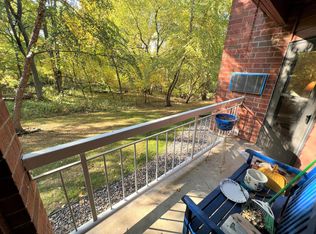 500 County Road B Rd W #108, Roseville, MN 55113