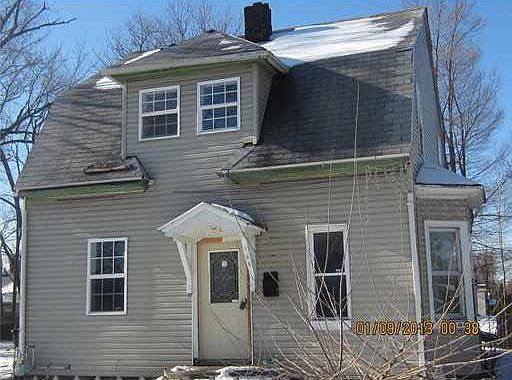 1st image of 755 Blaine Ave