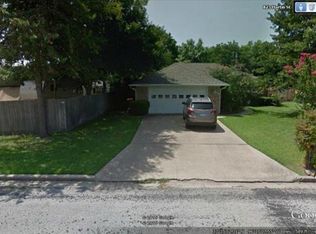 818 Martin St, Bonham, TX 75418
