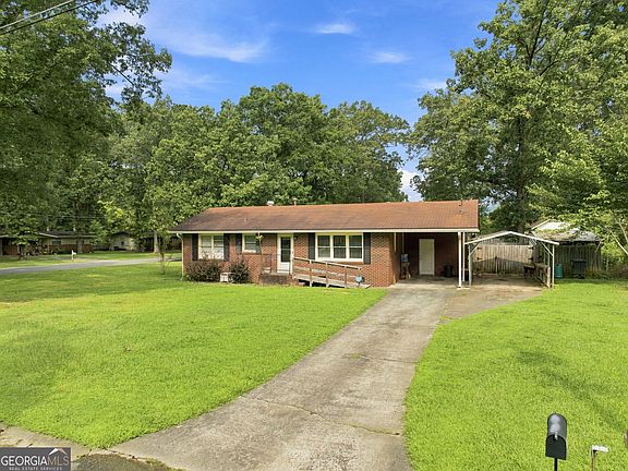 2nd image of 1 Eugenia Cir