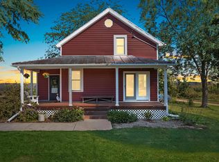 E1698 Town Hall Rd, Casco, WI 54205