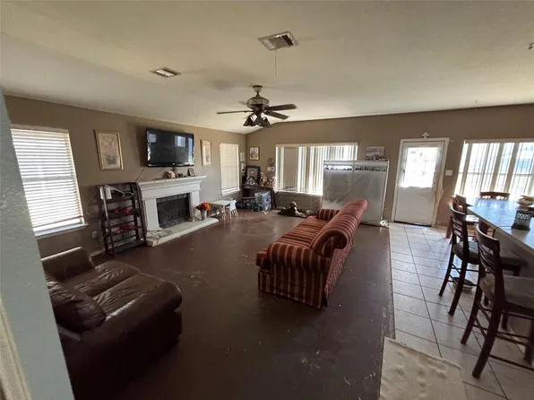 15733 Cadoz Dr, Austin, TX 78728