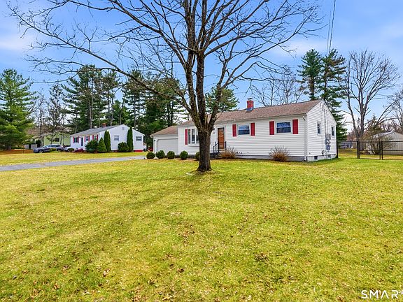 3rd image of 37 Farnham Road