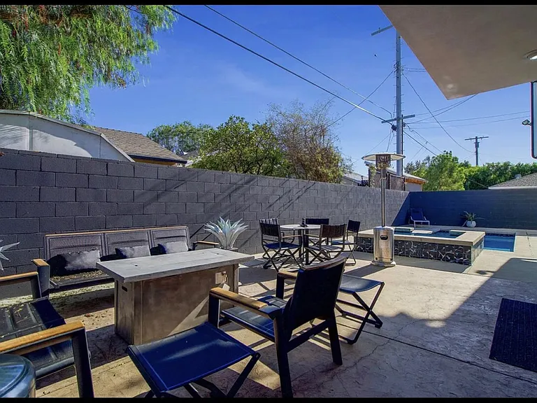 Morrison St — Photo 23