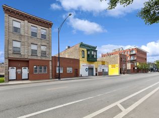 2135 W Armitage Ave, Chicago, IL 60647