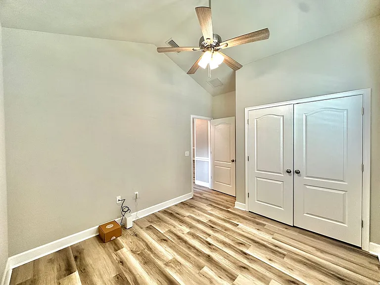 3614 NW 26th St — Photo 5