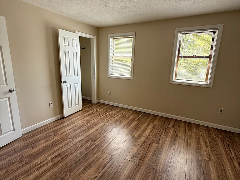 2 Flanders Ct #1 — Photo 19