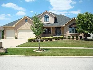 1st image of 8918 W Meadowlark Dr