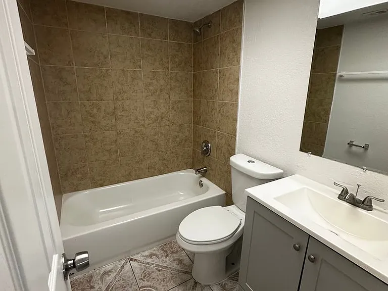 4655 Cepeda St — Photo 12