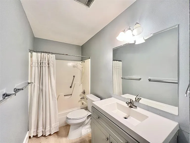11502 Toledo Dr — Photo 15