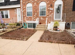 8358 Shady Grove Cir, Manassas, VA 20110