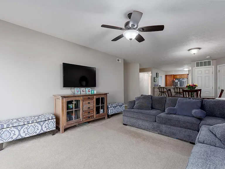 1804 Ashley Ct #102 — Photo 8