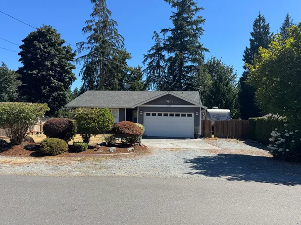 1551 Graham Dr, Camano Island, WA 98282