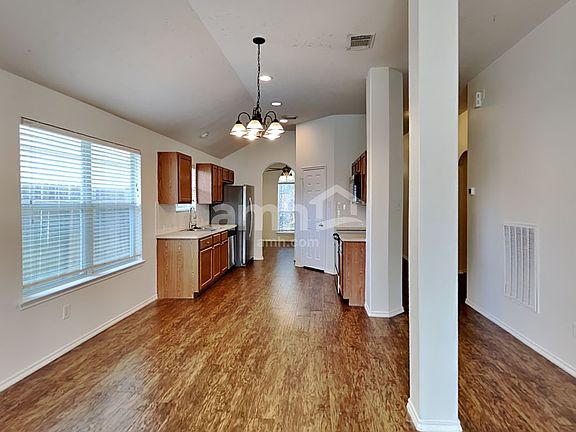 5th image of 18413 Sunrise Oaks Ct