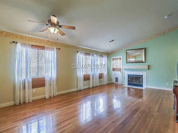 4th image of 4553 Blue Royal Dr