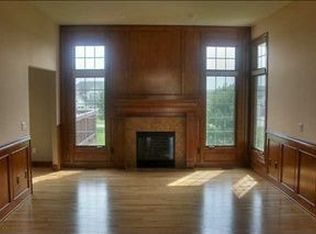 6617 Romford Ct, Johnston, IA 50131