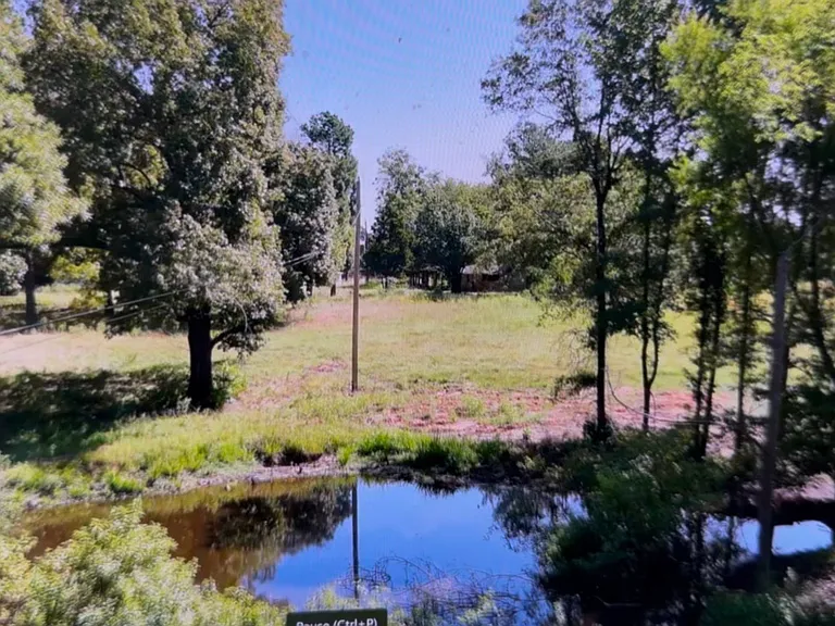 559 N 4300th Rd — Photo 3