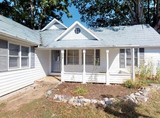 574 Old Newfound Rd #574, Leicester, NC 28748