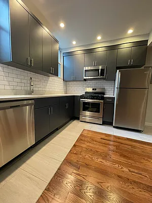 Rented by DONNA DEMKOWICZ REAL ESTATE CORP | media 2