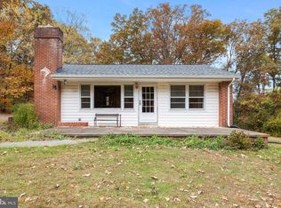 203 Jenny Wren Dr, Front Royal, VA 22630