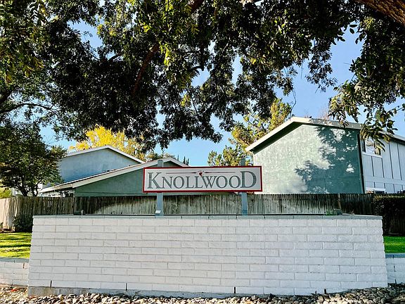 2nd image of 611 Knollwood Dr