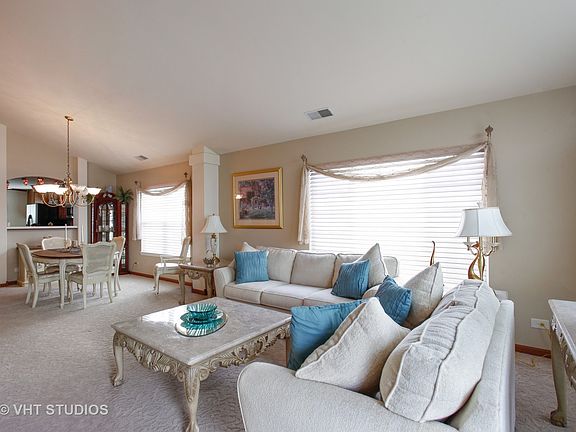 4th image of 2504 Camberley Cir #2-811