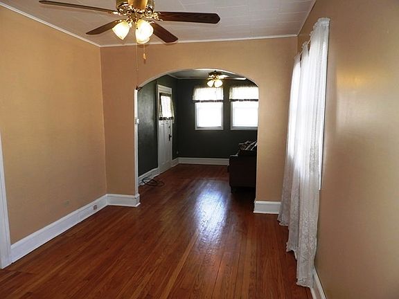 5th image of 1519 Glen Rock Ave