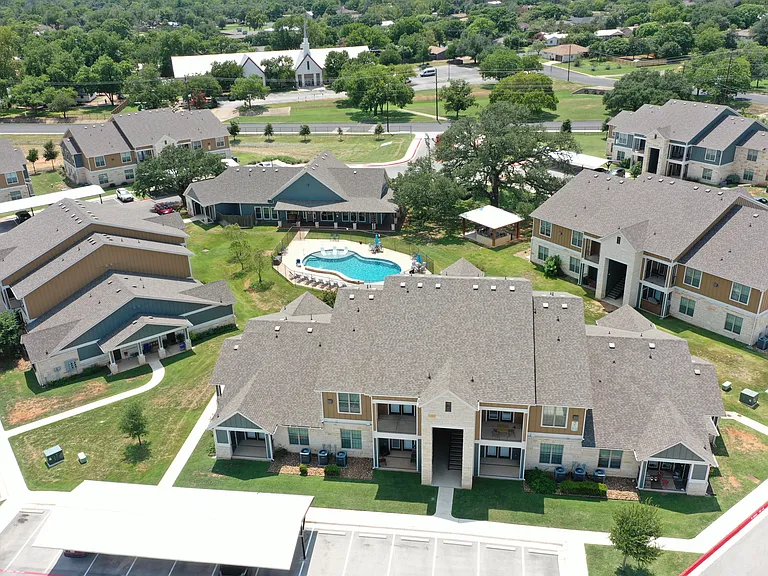 Orchard Grove Apartments — Photo 39