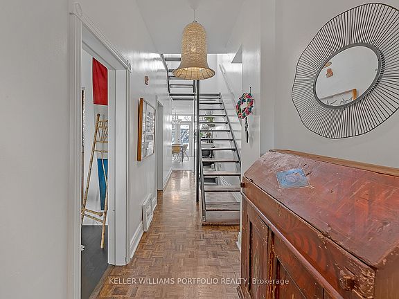 5th image of 147 Claremont St
