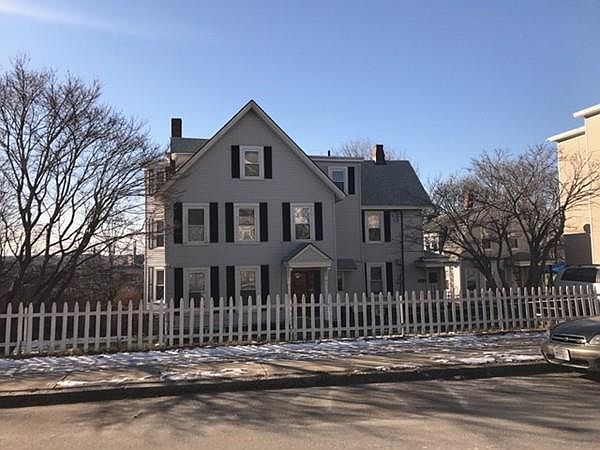 2nd image of 166 High St