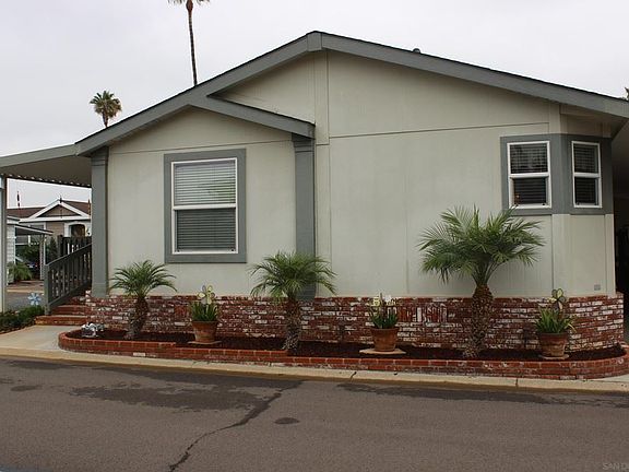 3rd image of 2300 E Valley Pkwy Space 221