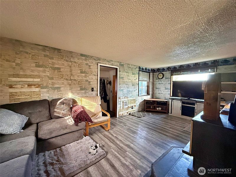 4th image of 108 Godfrey Road