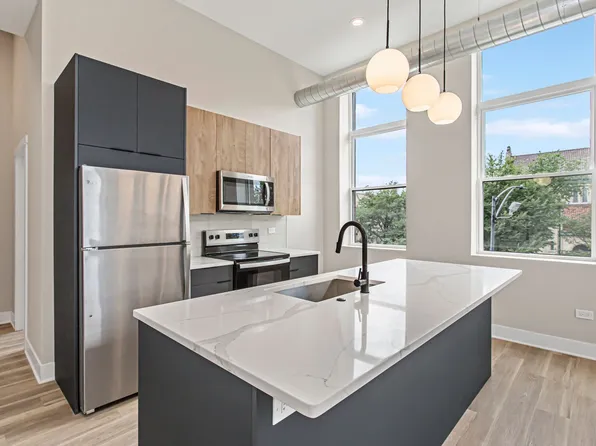 The Schoolhouse at 4641 N Ashland