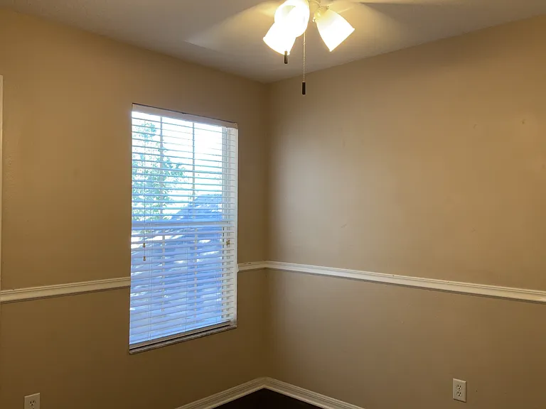 7415 Oxford Garden Cir — Photo 17