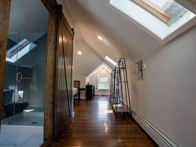 448 Pleasant Valley Pkwy #3 — Photo 13