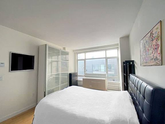 3rd image of 189 Schermerhorn St APT 5D